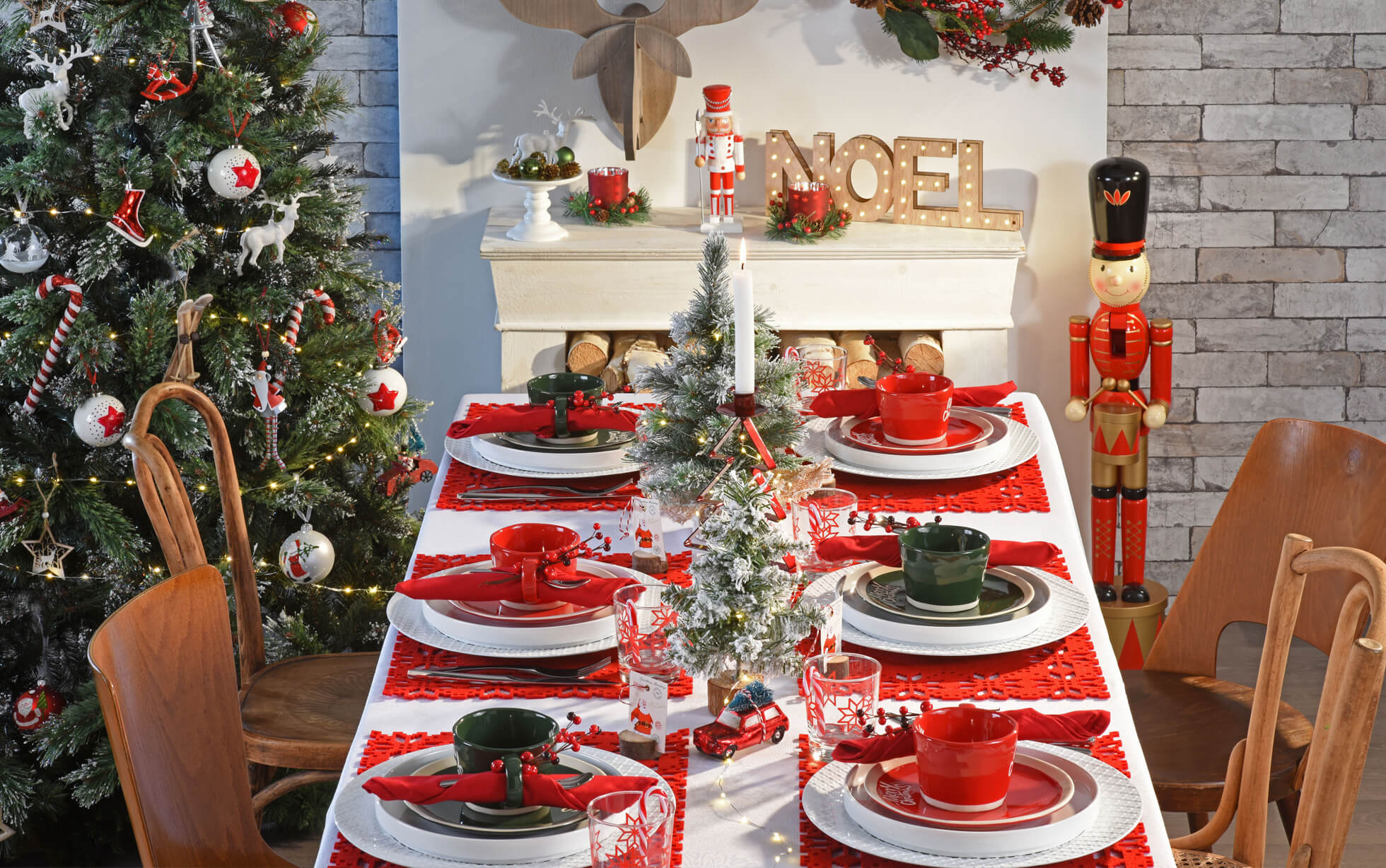 Déco : Les secrets pour une table de Noël chic et impressionnante
