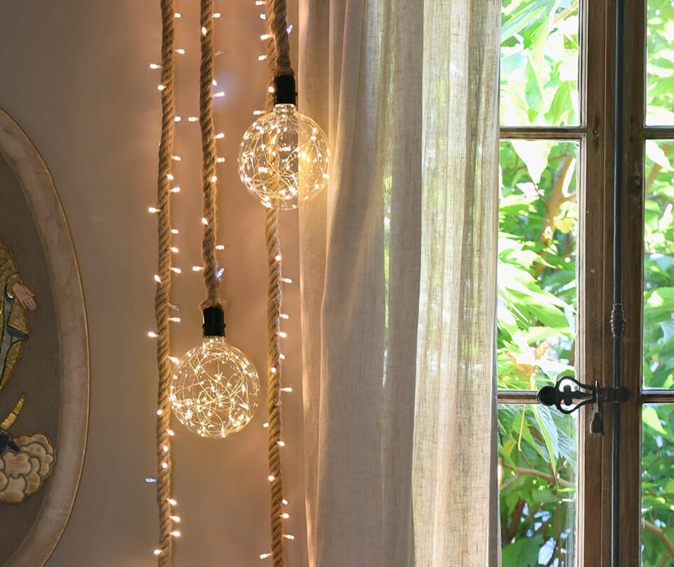 luminaires corde et ampoules