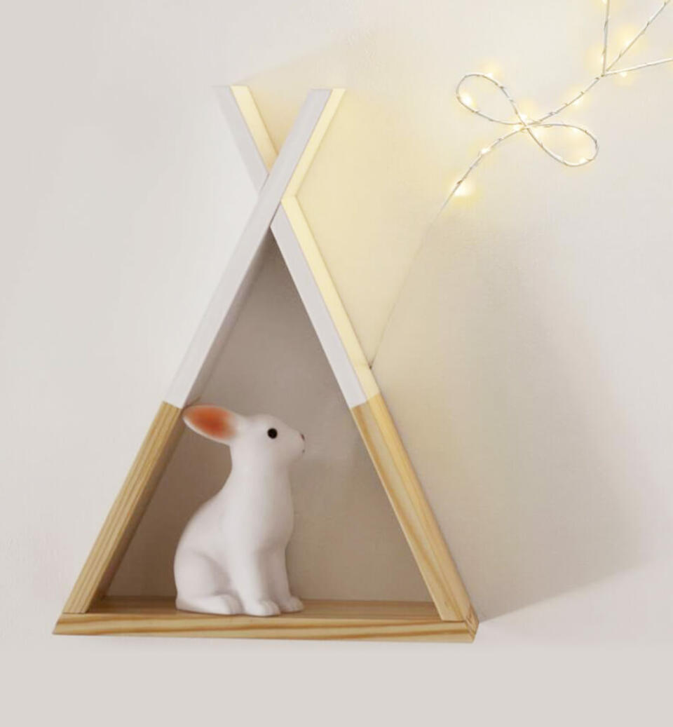 étagère murale forme tipis pour enfant
