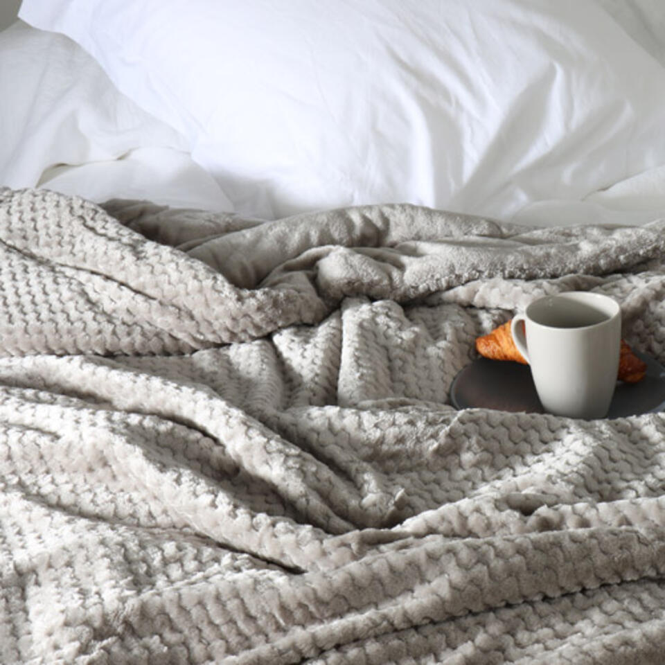 plaid cocooning