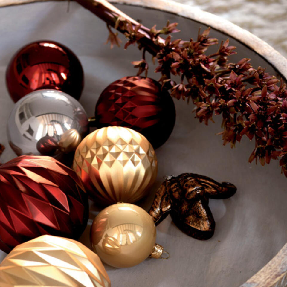 boule de noel or et marron glace