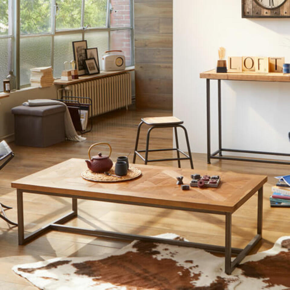 table basse en bois et métal noir