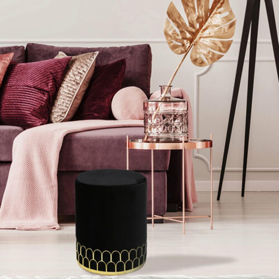 salon avec déco velours
