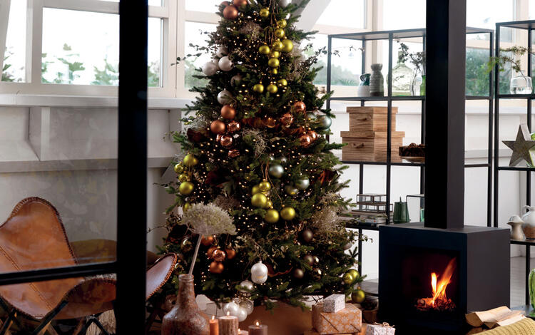 Decoration De Sapin Noel Bien Decorer Son Arbre De Noel Eminza
