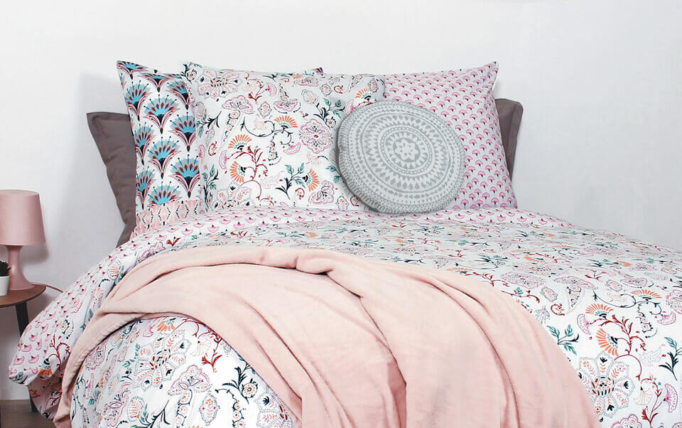 housse de couette fleurie rose