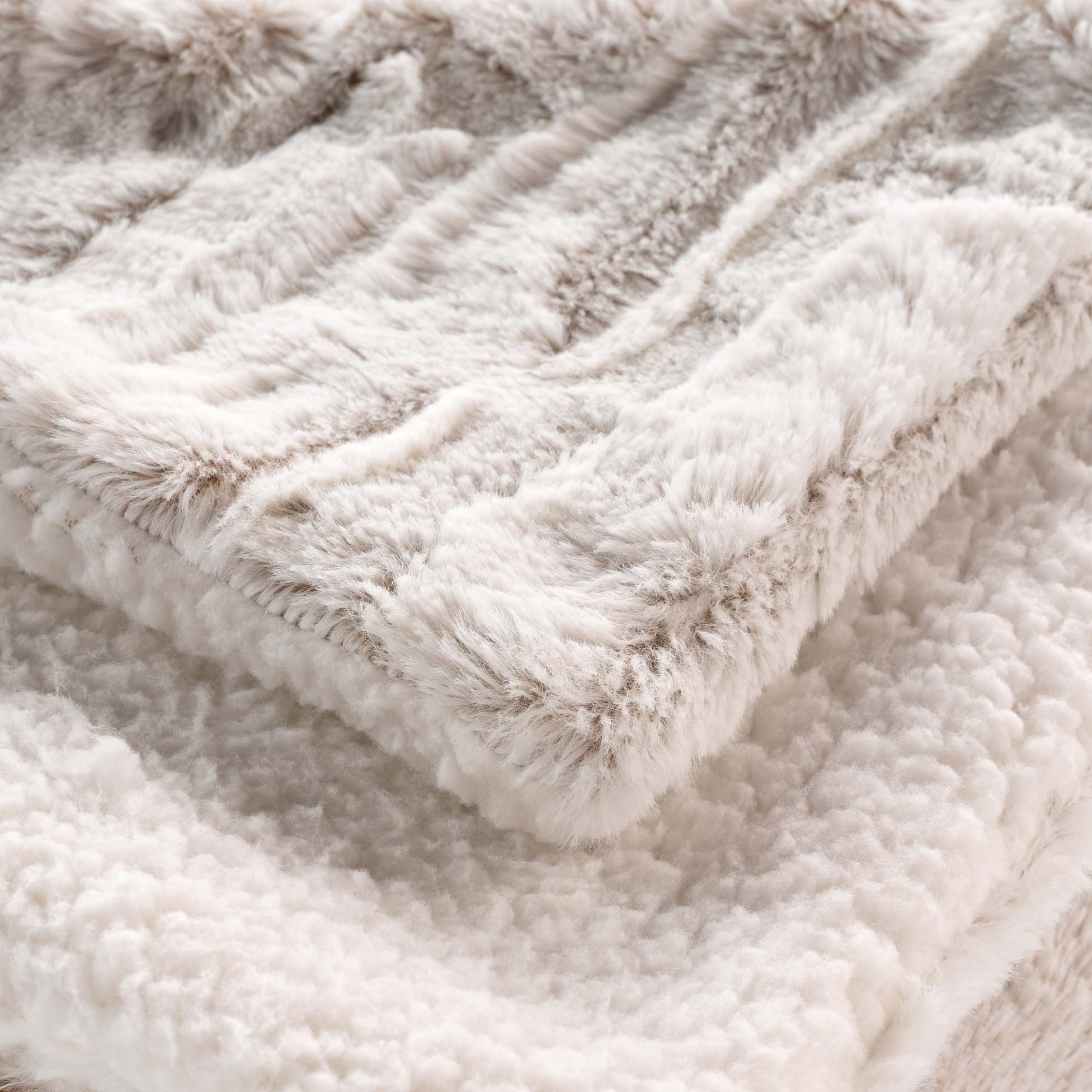 Plaid fausse fourrure (150 cm) Lynx Beige