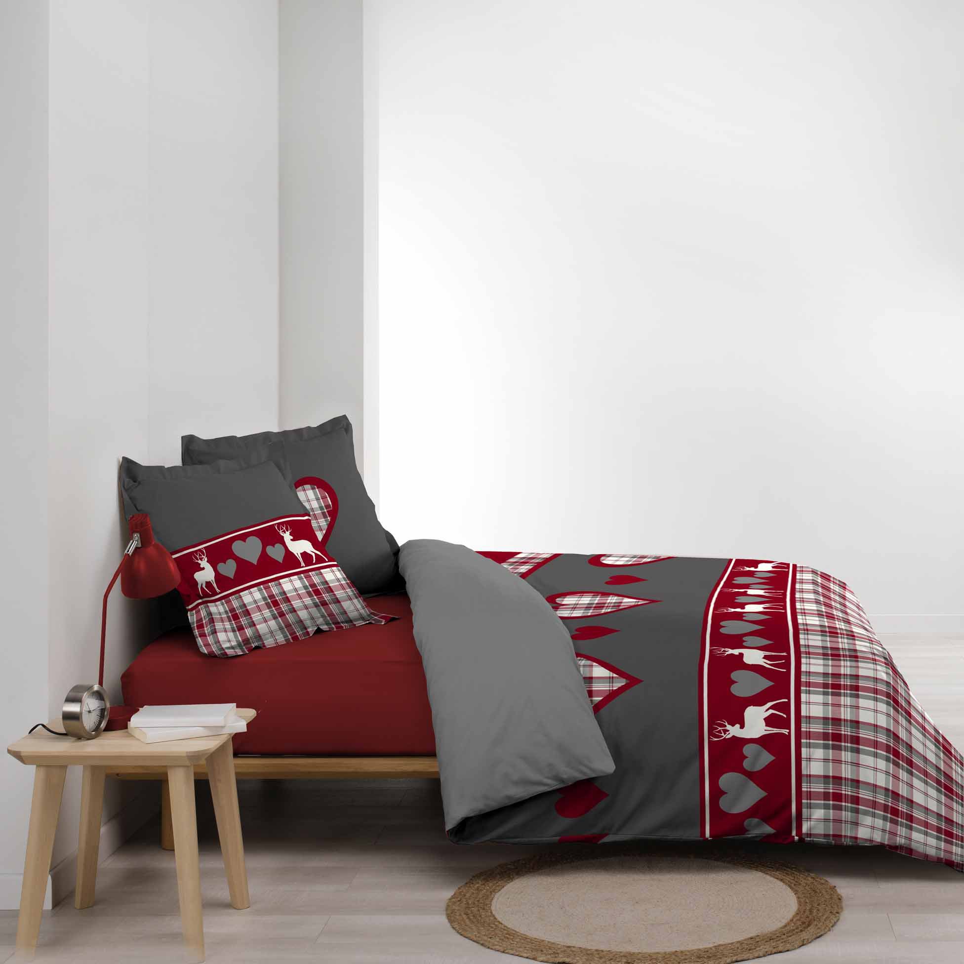 Housse de couette et deux taies coton (240 cm) Suzon Rouge 3