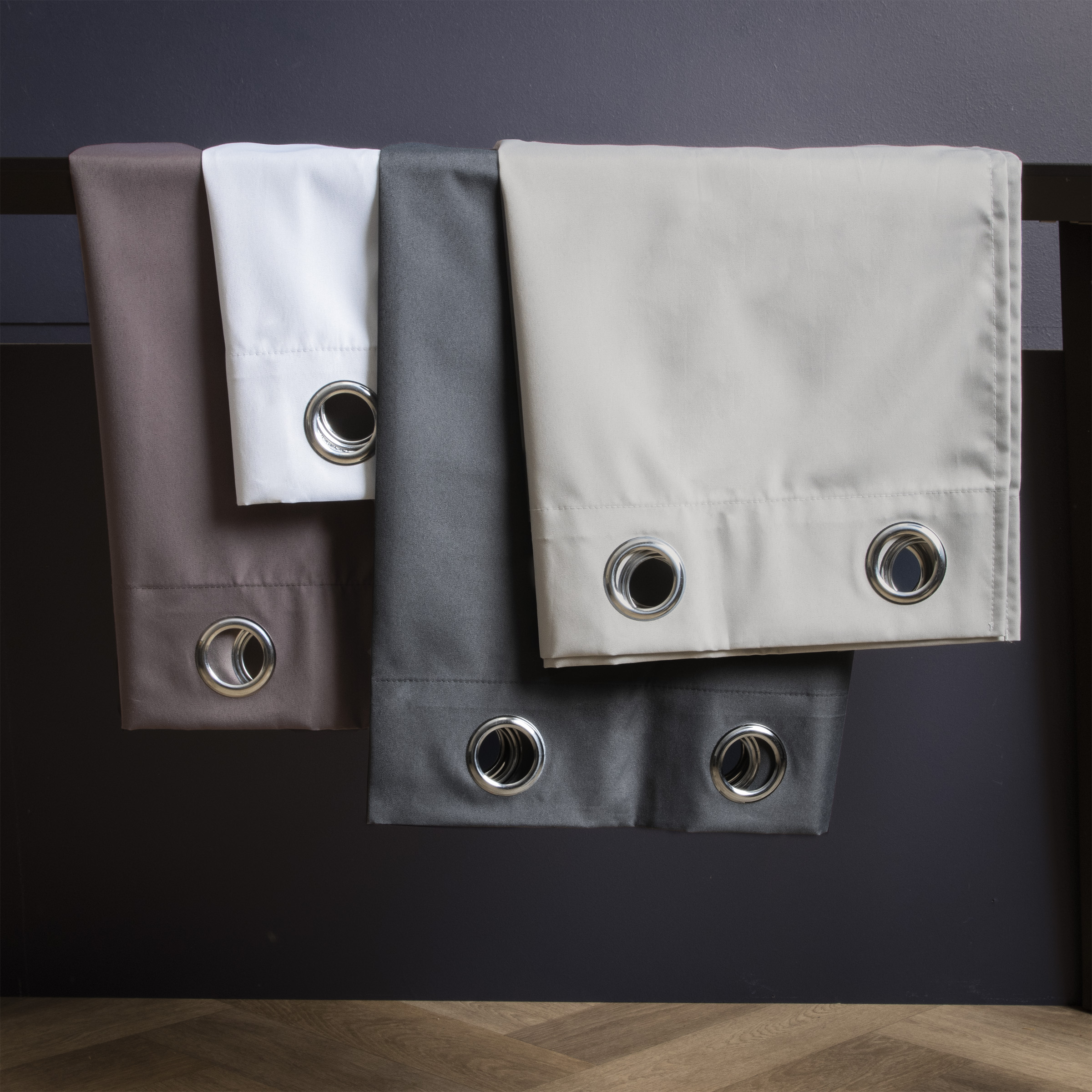 EM RIDEAU A OEILLETS 140 x 240 CM POLYESTER UNI THERMIQUE SUMMIT NATUREL