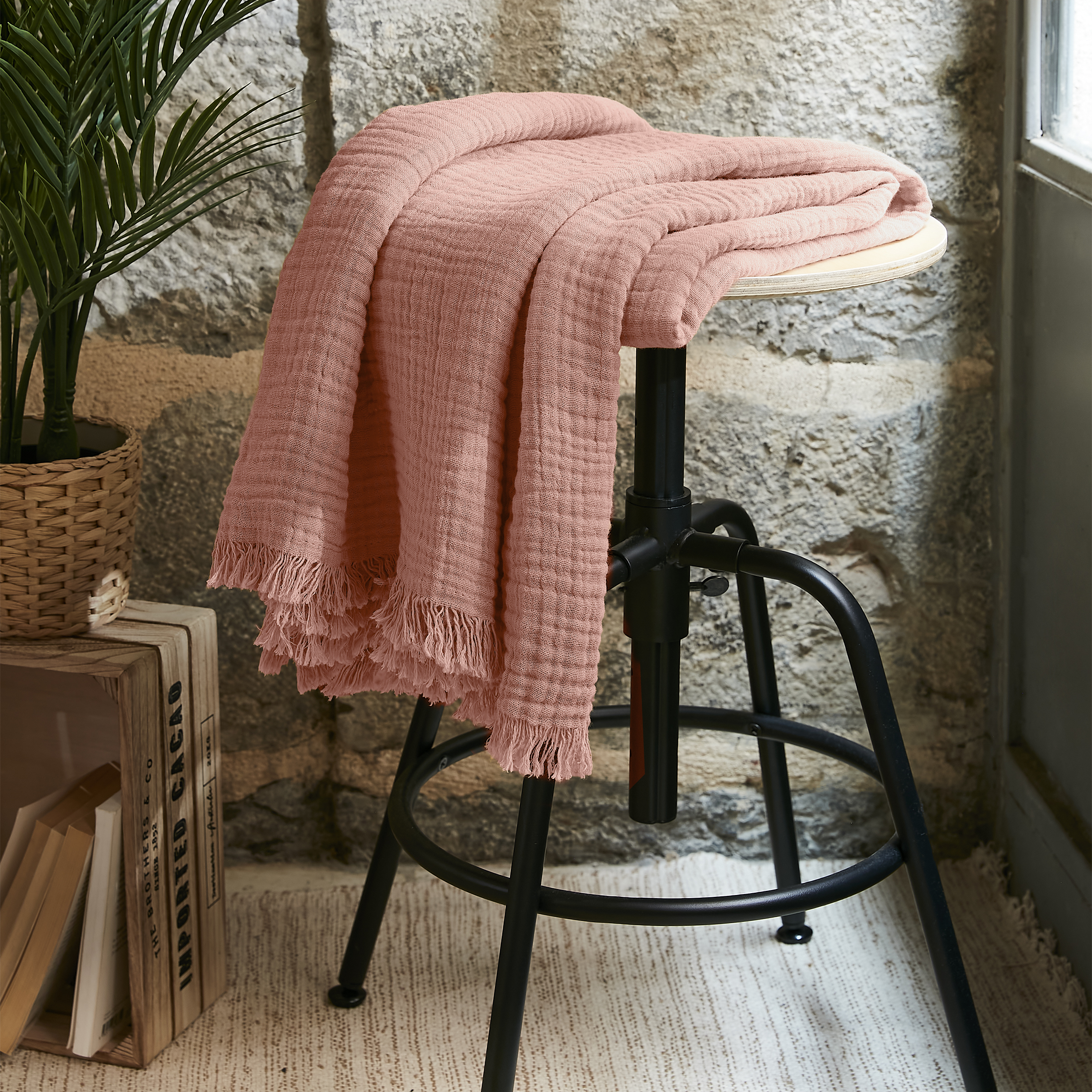 Plaid gaze de coton (160 cm) Gaïa Rose pêche 1