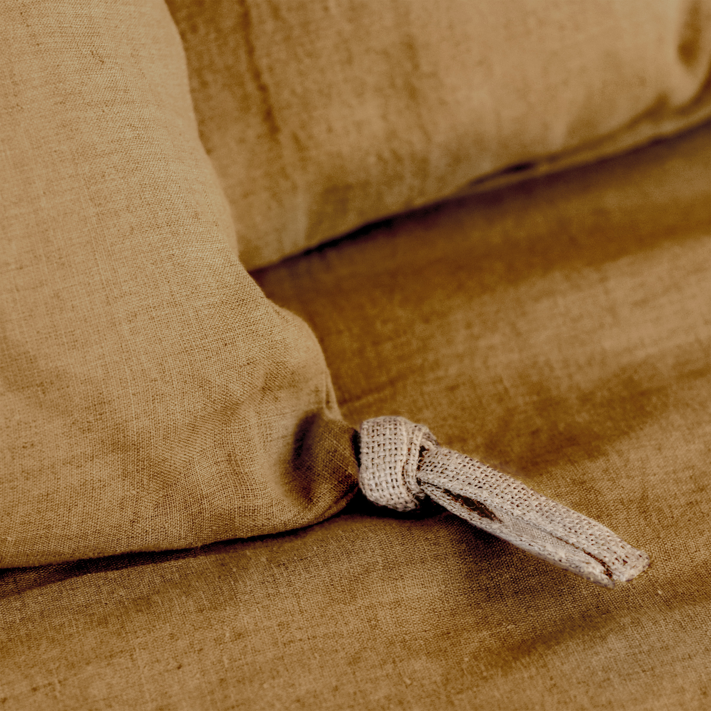 Coussin carré lin lavé (45 cm) Louise Caramel