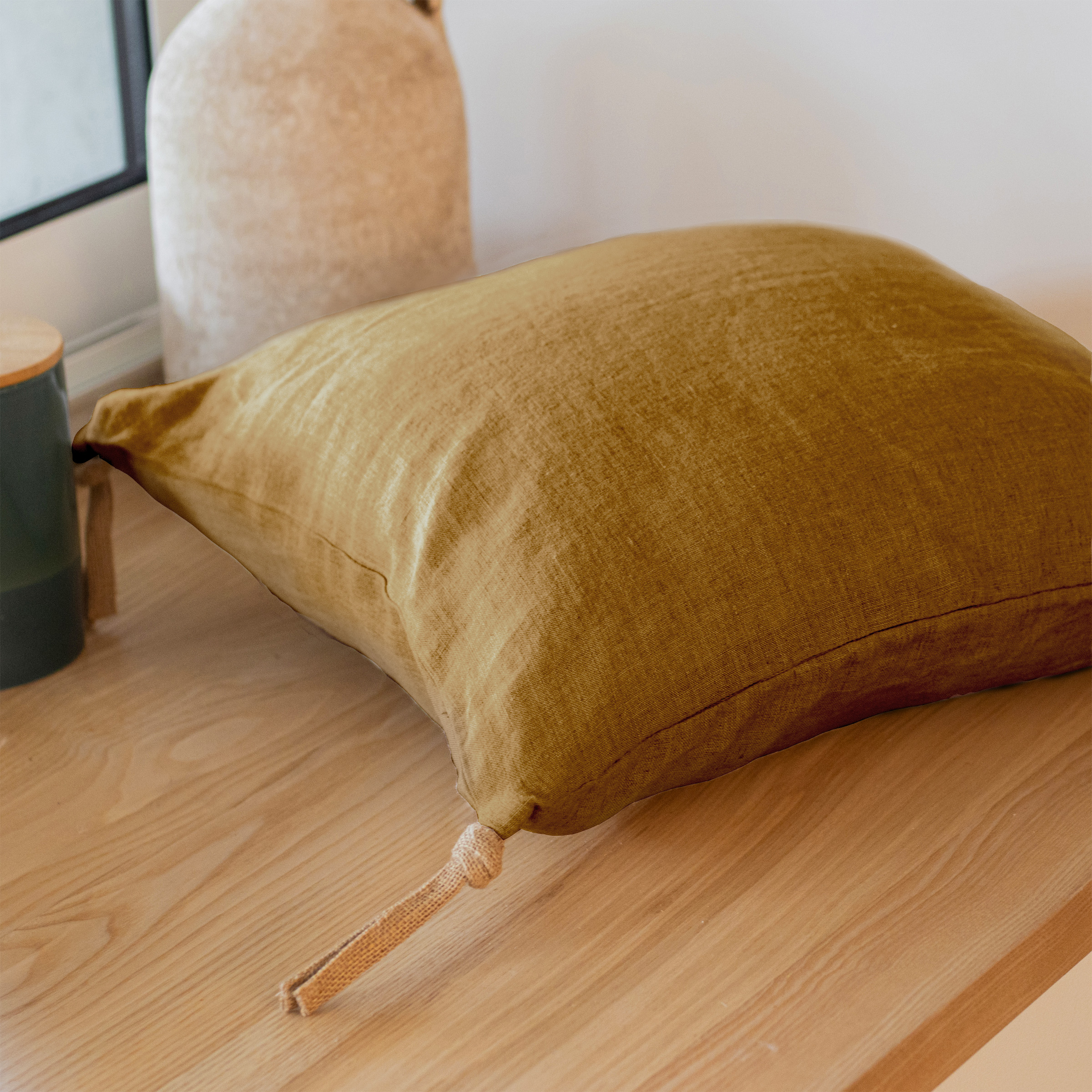 Coussin carré lin lavé (45 cm) Louise Caramel
