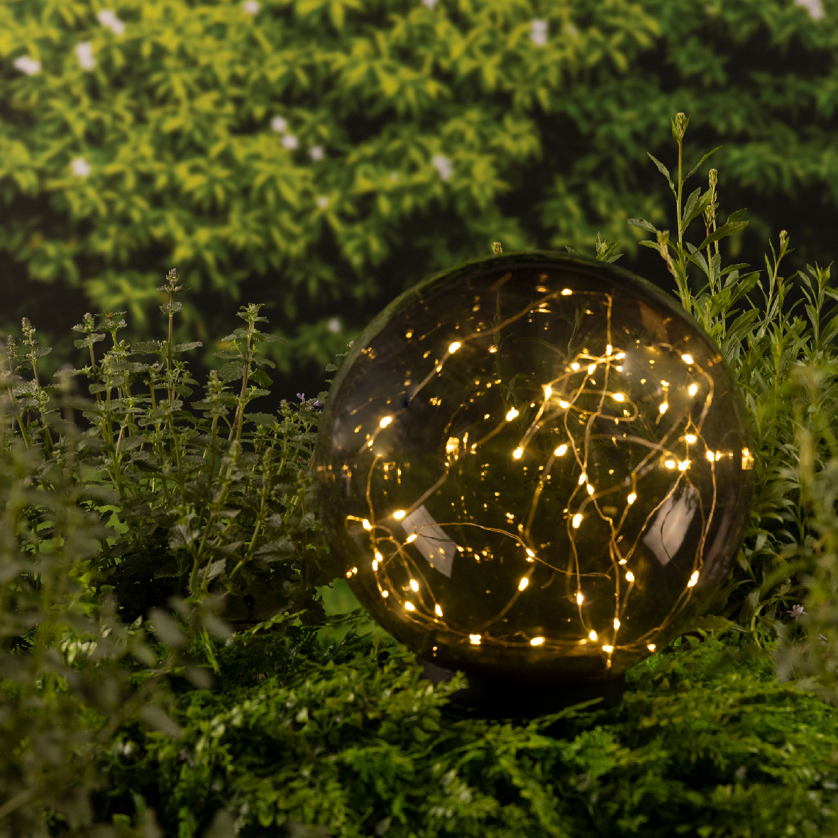 Borne de jardin solaire Crystal 50 LED - Noir