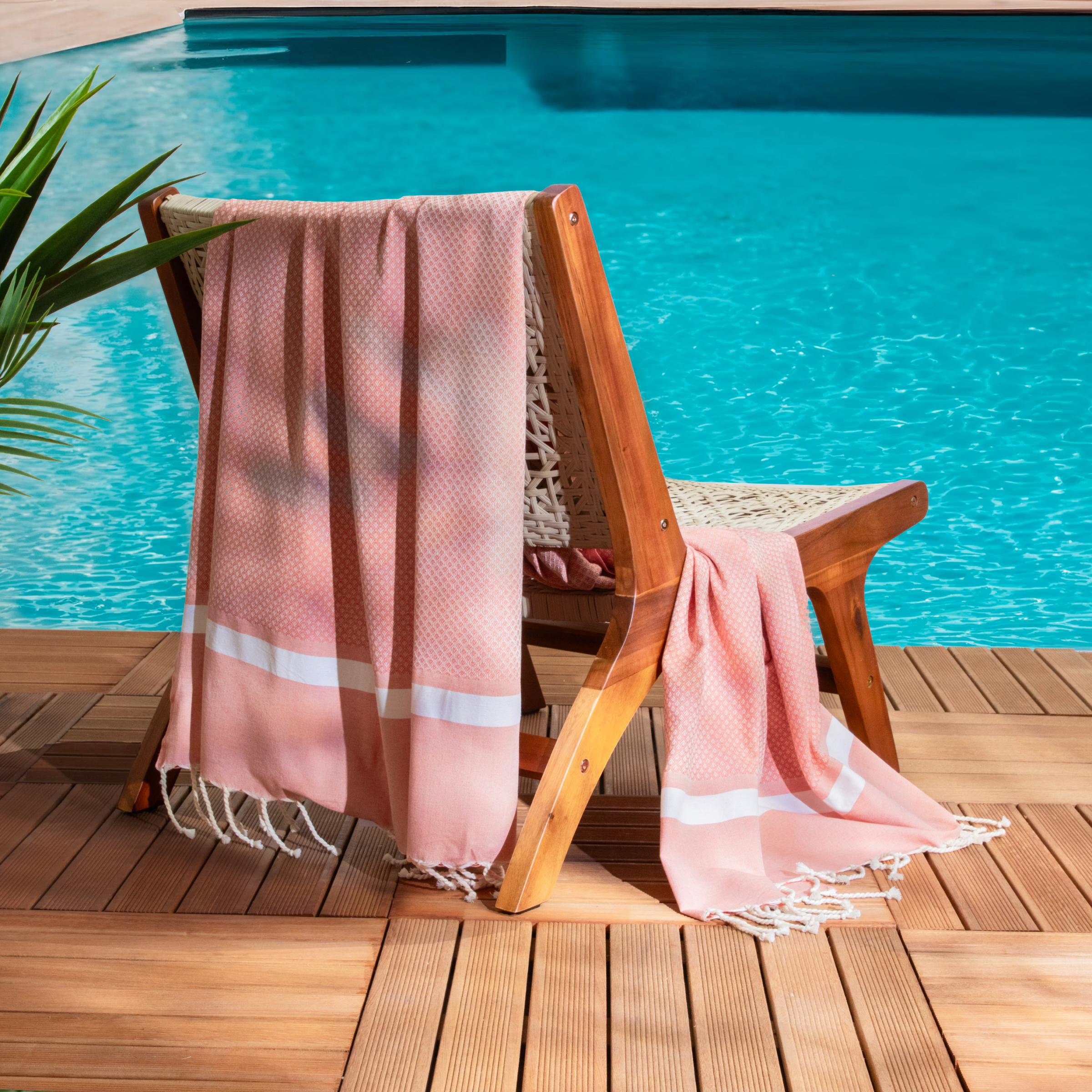  EM - Fouta avec franges 100 x 200 cm Coton tissŽ teint SELMA Corail 