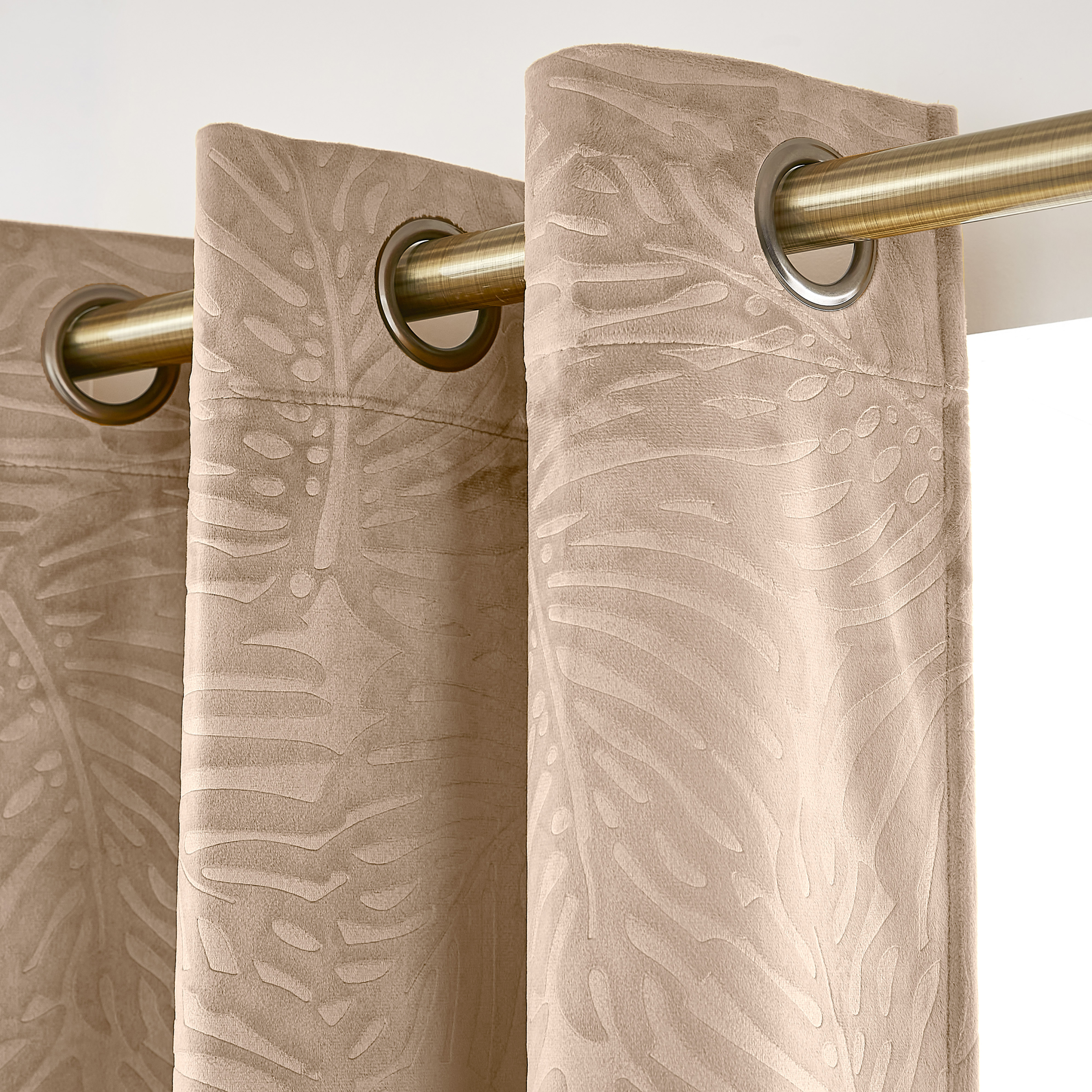 Rideau occultant velours (140 x 180 cm) Fern Taupe