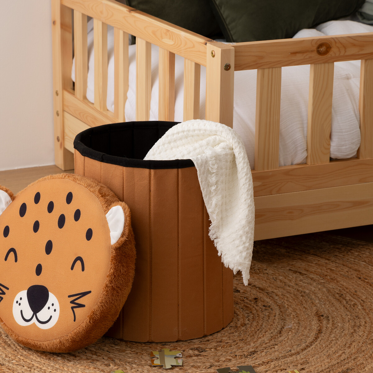 POUF PLI LEOPARD H38 D. 30 x H. 36 cm